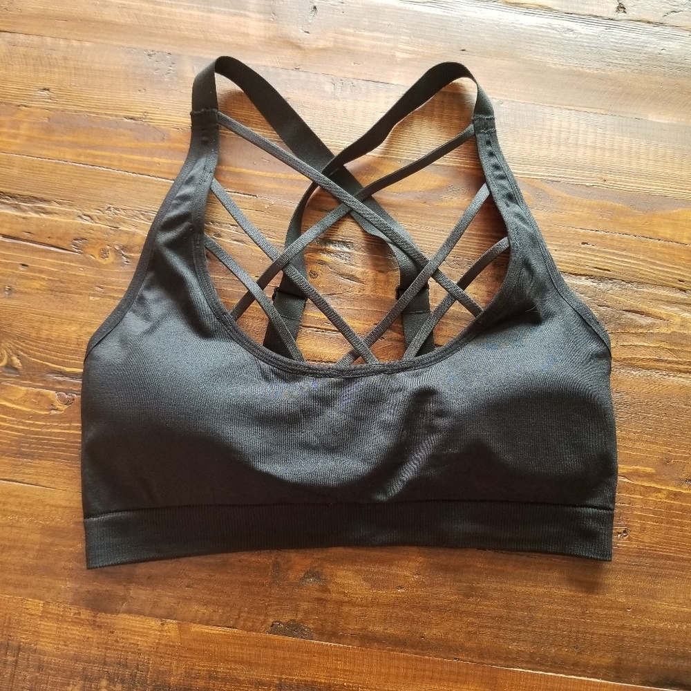 NWOT Victoria Secret Sports Bra